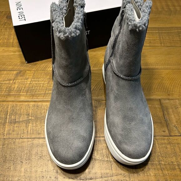 Nine West Women's Wedge Ankle Boot - Picture 6 of 14